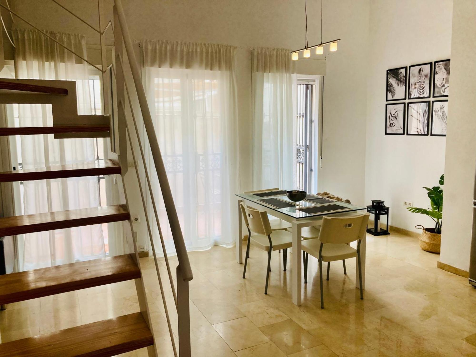 Appartement Refino 11 *